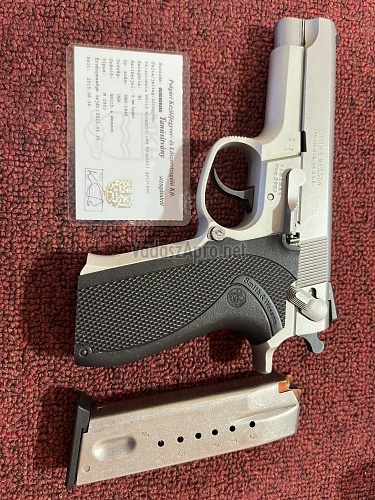 SMITH&WESSON M5904 POINTGETTER