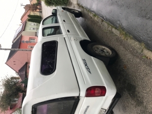 MazdaB2500 pickup