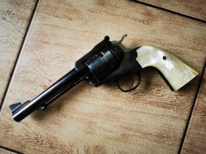 Ruger Blackhawk 45LC