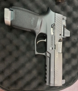 P 320