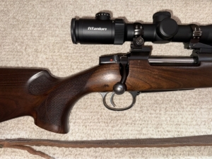 CZ 557