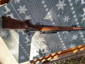 Cz 557  8x57 JS kaliber