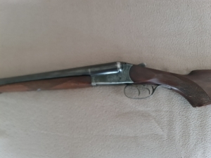 Elad� IZS 58 MAE 16/70-es s�r�tes puska.