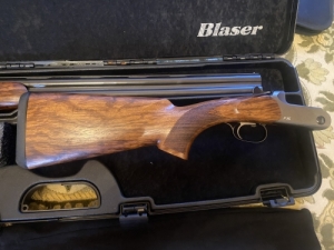 Blaser F16