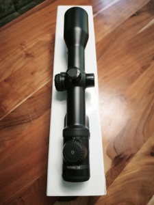 Zeiss VICTORY V8 1,8-14x50 Blaser szerel�kkel 