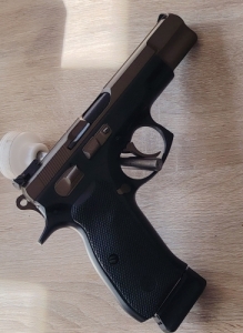 Cz85