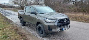Toyota Hilux 2,4L Live pickup