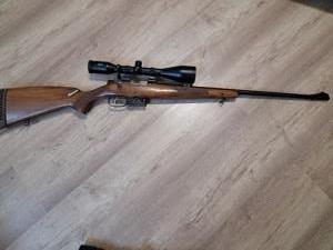 CZ 527
