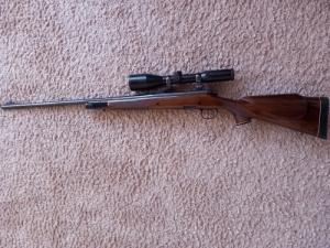 Remington M700 Custom