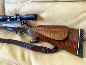 Anschtz 22 Hornet + lszer + koffer