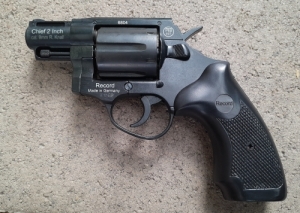 Record Chief 9mm g�z riaszt� pisztoly revolver fegyver