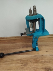 Dillon RL 450 �jrat�lt� pr�s