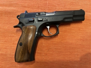 CZ 85