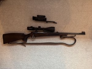 CZ 557