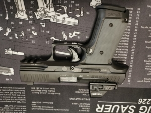 Walther Q4 Steel Frame