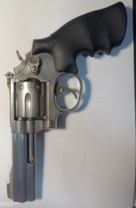 .22 Smith&Wesson revolver 4