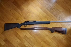 Goly�s vad�sz fegyver