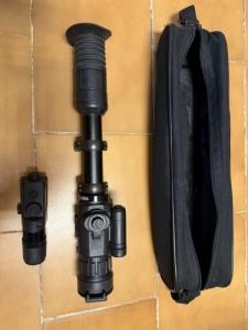 Yukon Photon XT 4,6 x 42 L