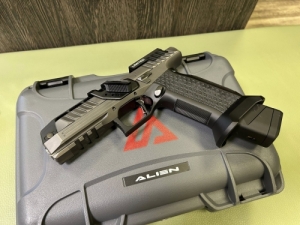 Laugo Arms Alien Creator Evolution Limited Optics