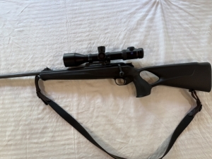 Blaser R8 balkezes