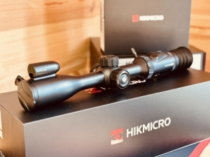 Hikmikro Alpex Pro éjjellátó távcsõ Hikmikro Alpex Pro éjjellátó távcsõ