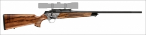 Blaser R8 .300 Win, attach� cs�, kickstop, sz�p fa (5? 6?... m�r nem tudom)