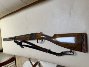 Browning B25