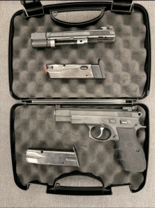 CZ 75B �s 0.22 Kadett szett 